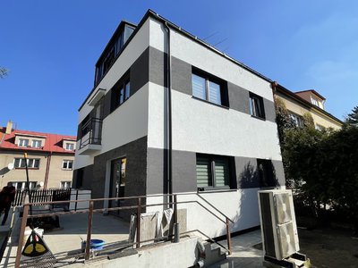 Prodej rodinného domu 310 m² Praha