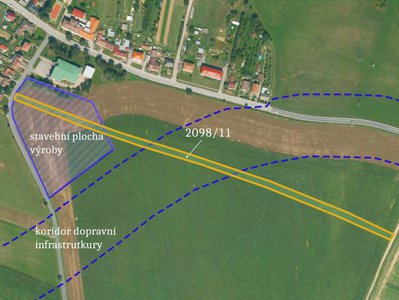 Prodej komerčního pozemku 5761 m² Předín