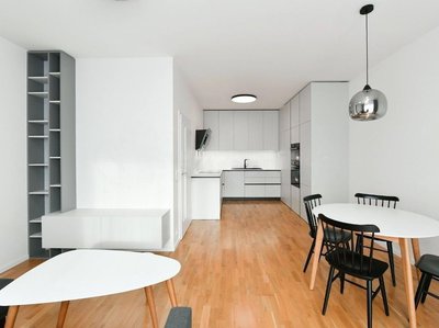 Pronájem bytu 2+kk, 56m²