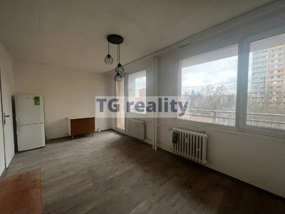 Pronájem bytu 2+1 60 m² Praha