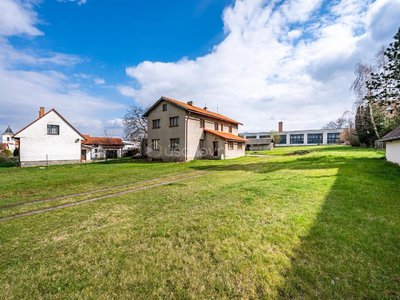 Prodej stavební parcely, 1000m²