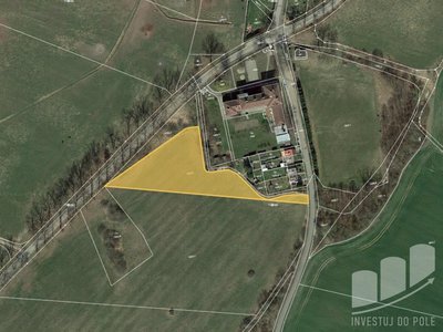 Prodej stavební parcely 4970 m² Strýčice