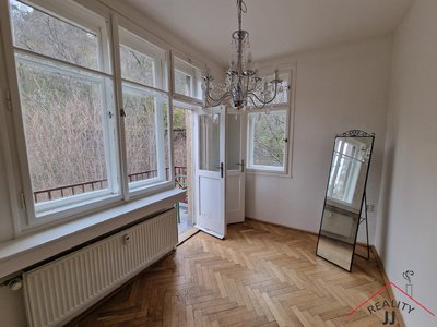 Pronájem bytu 3+1 83 m² Praha