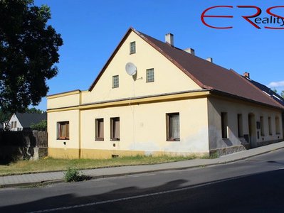Prodej rodinného domu, 200m²