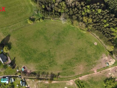 Prodej komerčního pozemku, 18594m²