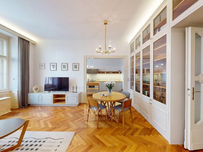 Pronájem bytu 2+1 104 m² Praha