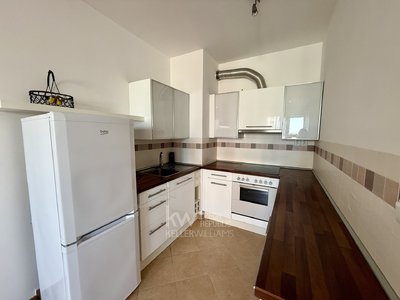 Pronájem bytu 2+kk 42 m² Praha