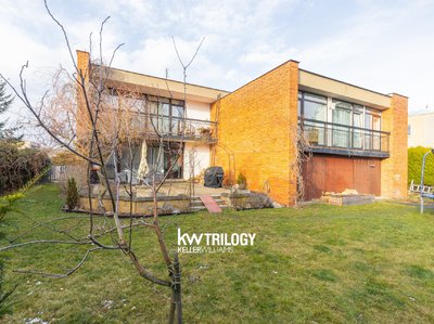 Prodej rodinného domu, 261m²