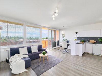 Prodej bytu 3+kk 76 m² Hradec Králové