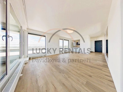 Pronájem bytu 5+kk 120 m² Praha