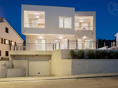 Prodej vily, 300m²