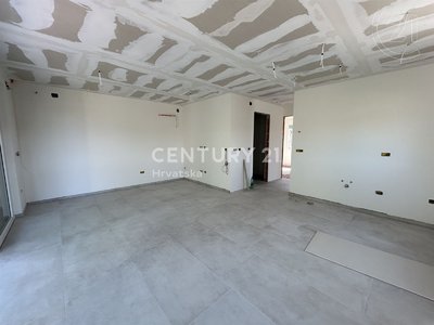 Prodej rodinného domu, 200m²