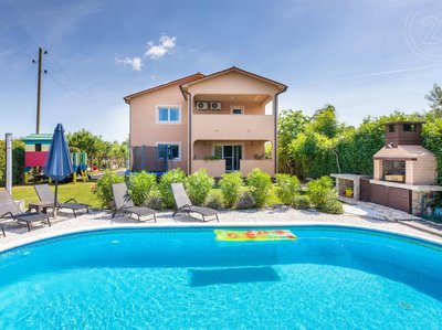 Prodej vily, 260m²