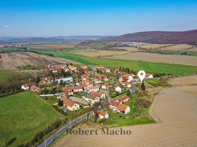 Prodej stavební parcely, 1220m²