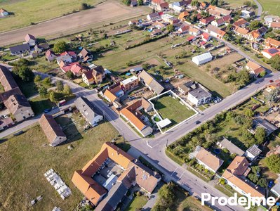 Prodej stavební parcely, 836m²