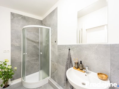 Pronájem bytu 2+1 49 m² Znojmo