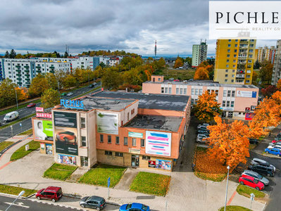 Pronájem obchodu 350 m² Plzeň