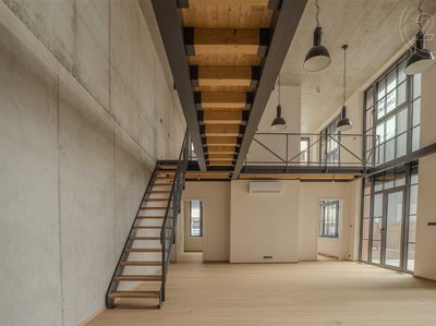 Prodej bytu 5+1 a více, 181m²