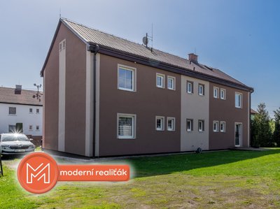 Prodej rodinného domu, 208m²