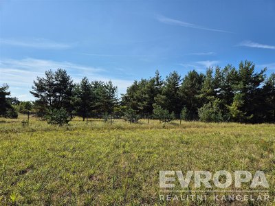 Prodej stavební parcely 1930 m² Uhlířská Lhota