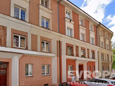 Pronájem bytu 2+1 75 m² Hradec Králové