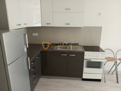 Pronájem bytu 1+kk, garsoniery 29 m² Zlín
