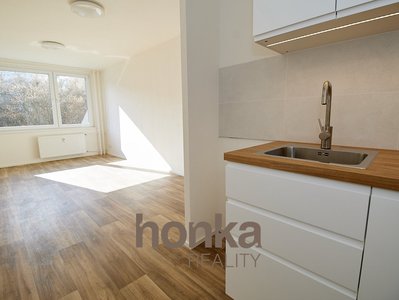 Pronájem bytu 2+kk, 44m²