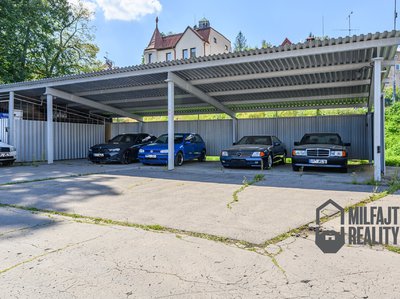 Pronájem garáže 25 m² Jablonec nad Nisou