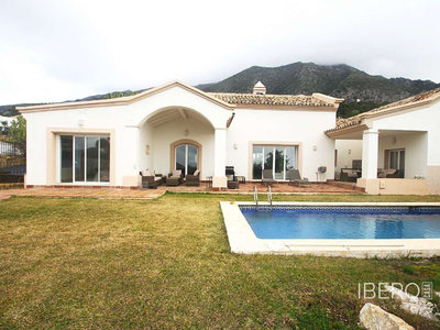 Prodej rodinného domu, 223m²