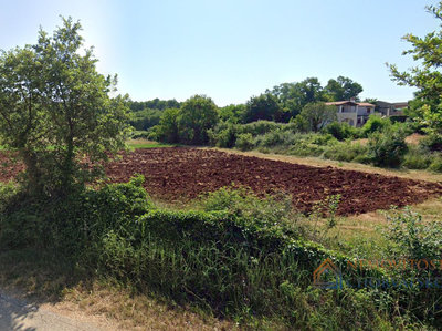 Prodej stavební parcely, 2093m²