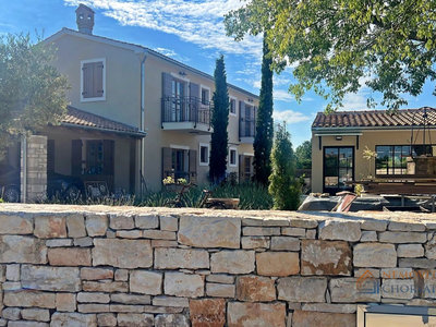 Prodej rodinného domu, 235m²