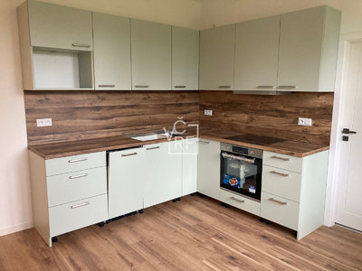 Pronájem bytu 3+kk 75 m² Hradec Králové