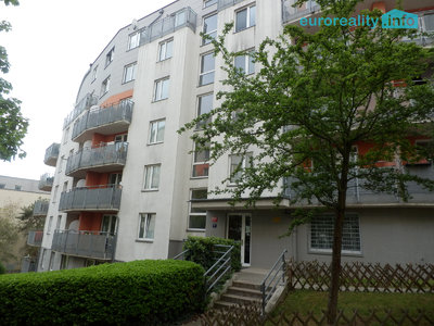 Pronájem bytu 2+kk, 39m²