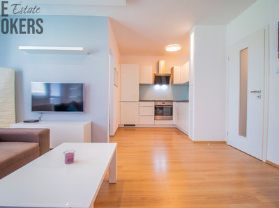 Pronájem bytu 2+kk 39 m² Praha