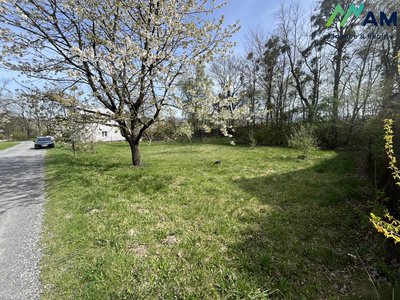 Prodej stavební parcely 1070 m² Třinec