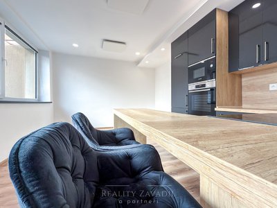 Pronájem bytu 2+kk 45 m² Chomutov