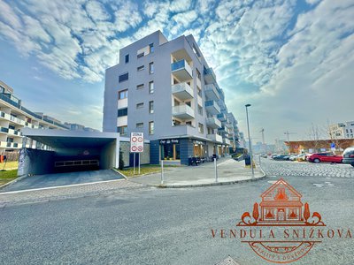 Pronájem bytu 2+kk 55 m² Praha