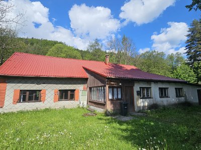Prodej rodinného domu, 315m²