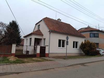 Pronájem rodinného domu, 96m²