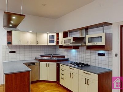 Pronájem bytu 3+kk 86 m² Hodonín