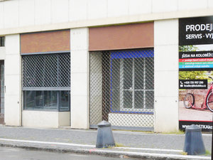 Pronájem obchodu 95 m² Hradec Králové