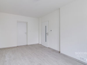 Pronájem bytu 2+1 46 m² Milovice