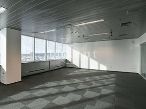 Pronájem kanceláře 500 m² Praha