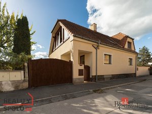 Prodej rodinného domu 241 m² Beroun