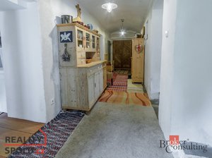 Prodej rodinného domu 450 m² Bušanovice