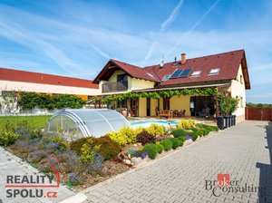 Prodej rodinného domu 241 m² Vranovice