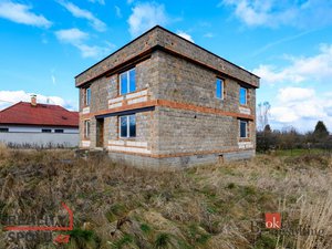 Prodej rodinného domu 300 m² Kamenný Újezd