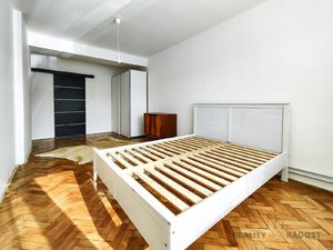 Pronájem bytu 2+1 58 m² Oleksovice