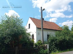 Prodej rodinného domu 100 m² Krty