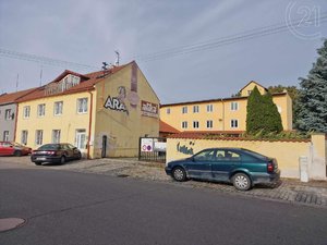 Prodej rodinného domu 880 m² Čelechovice na Hané